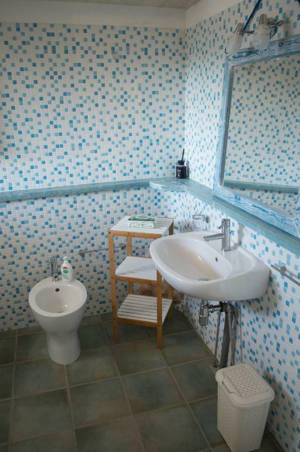 Nel Verde Del Villaggio - Casetta Celeste Гонеса Екстериор снимка